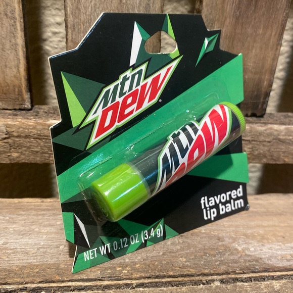 Mountain Dew Lip Balm Set of 4, 1 Humongous, 2 Regular 1 Mini Sized Lip Balm Set - Picture 11 of 16